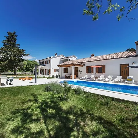 Villa Ana Labin
